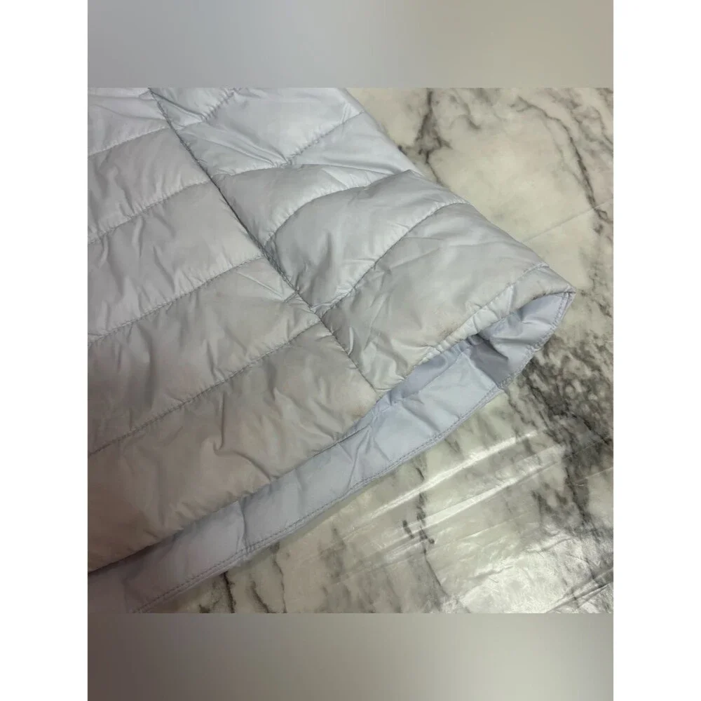 Old Navy white zip up Quilted Puffer Vest size XL Casual outdoor winter